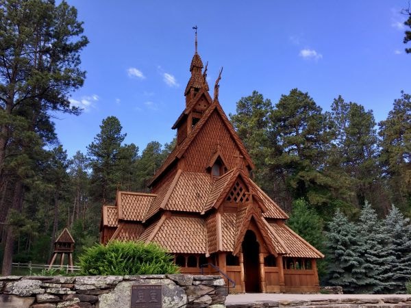 Chapel in the Hills