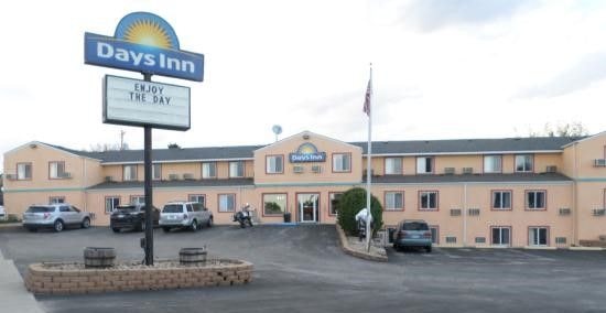 Days Inn of Custer